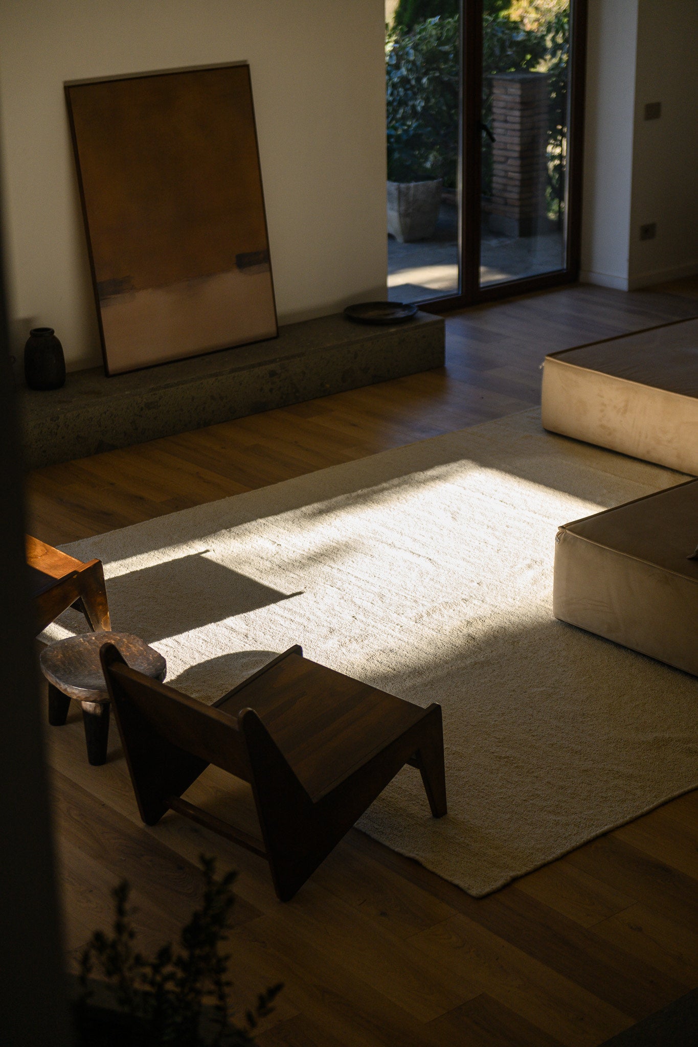 the_sanctuary_home_prodotti_furnitures_ceramics_ritual_holders_mobili_ceramiche_incensi_sedie_tavoli_vasi_cup_eco_retreat_roma_milano