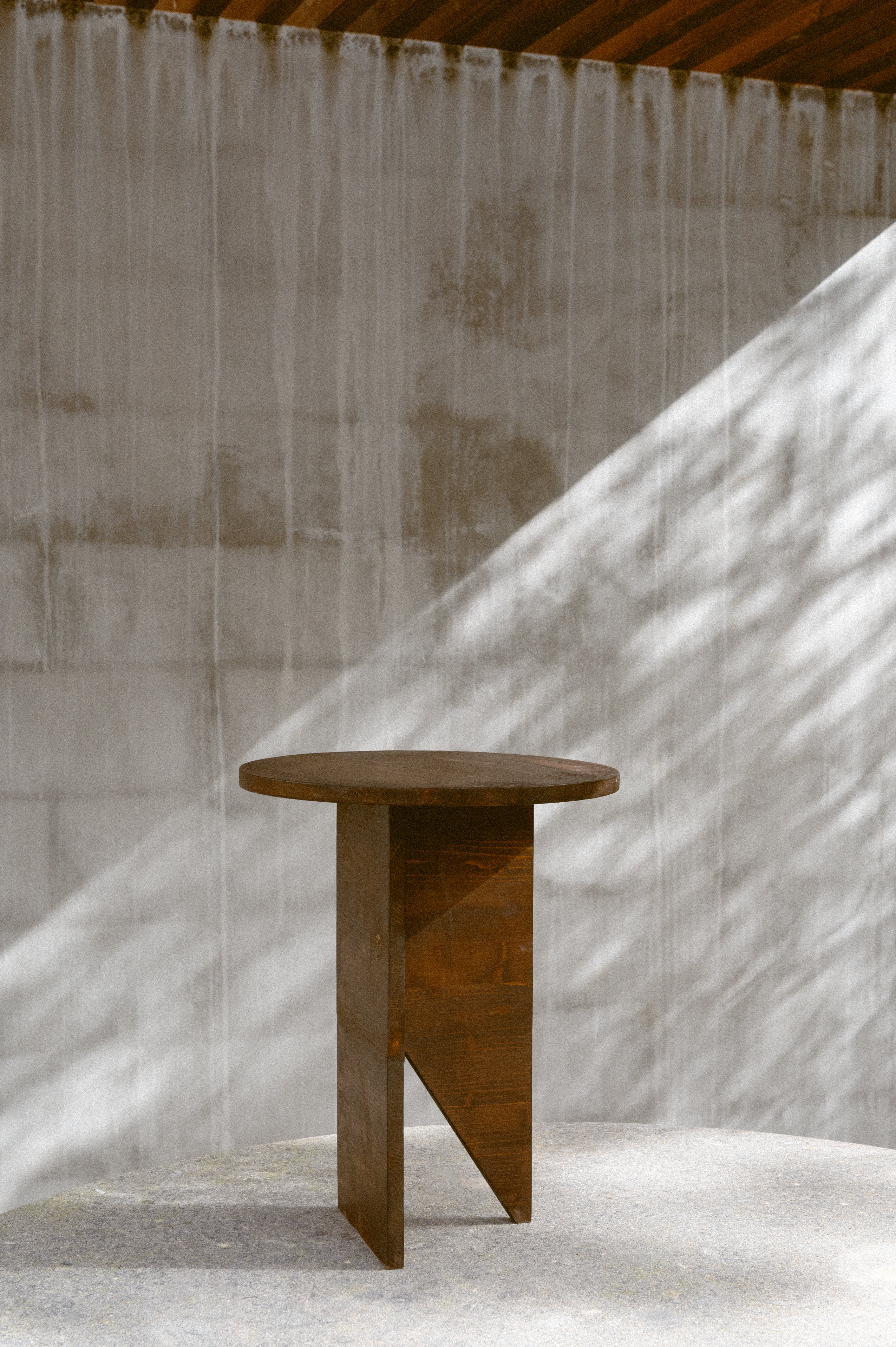 the_sanctuary_home_ecommerce_prodotti_furnitures_ceramics_ritual_holders_mobili_ceramiche_incensi_sedie_tavoli_vasi_cup_eco_retreat_roma_milano